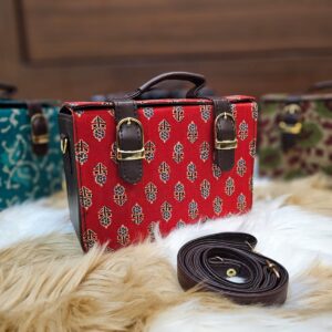 The Mini alfa sling Bag (RED)